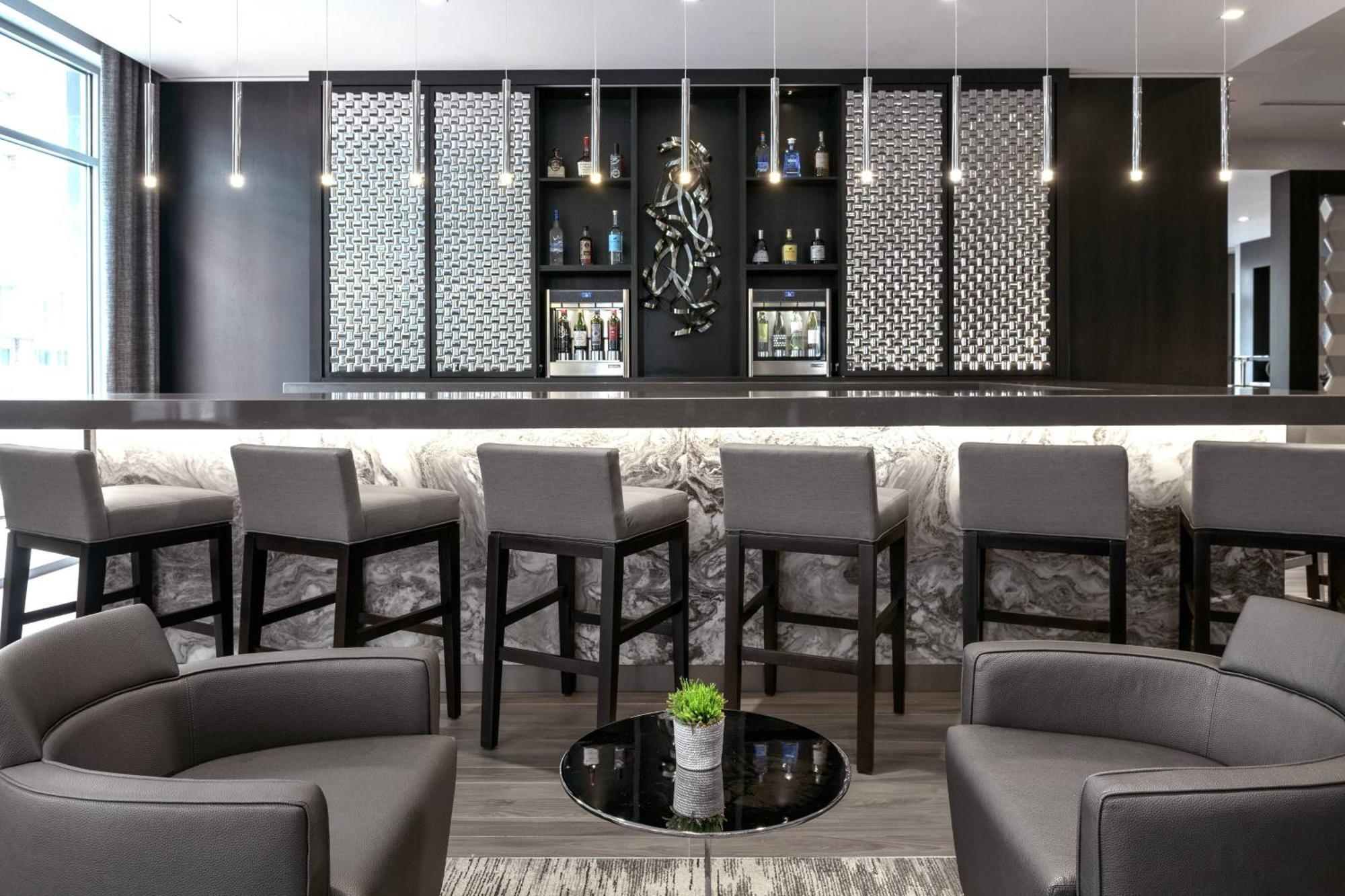 Ac Hotel By Marriott Boston North Medford Esterno foto