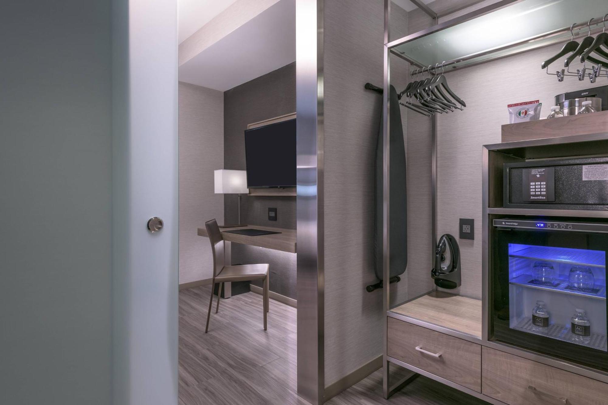 Ac Hotel By Marriott Boston North Medford Esterno foto
